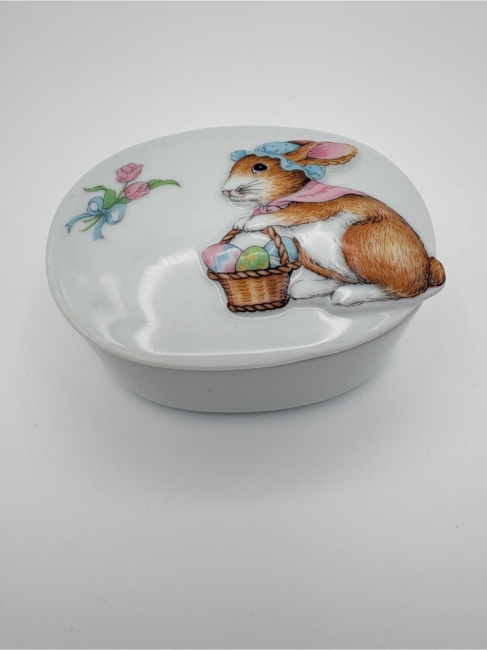 Oval Easter Trinket Box 3D Easter Bunny Basket of Eggs